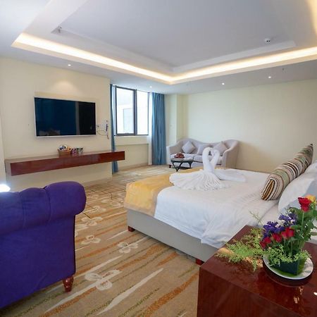 Grand Park Hotel Mandalay Buitenkant foto