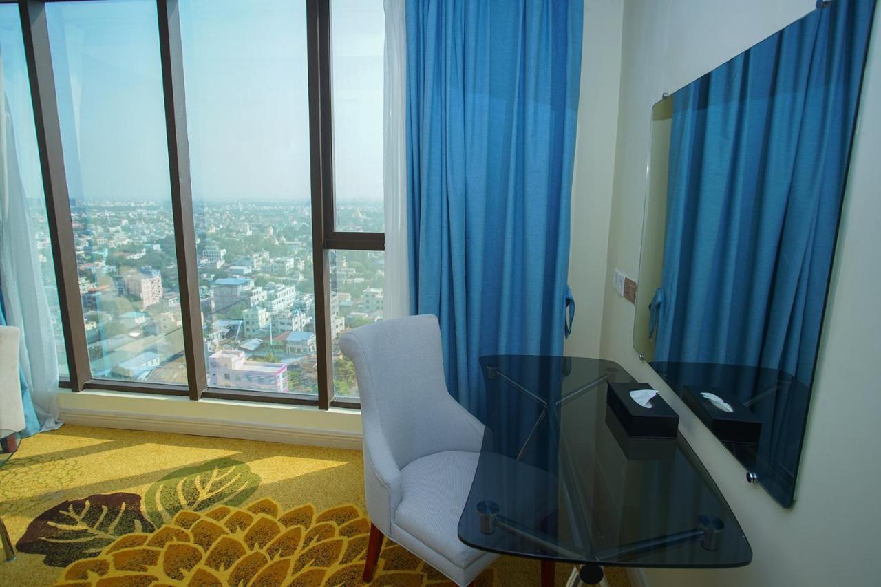 Grand Park Hotel Mandalay Buitenkant foto