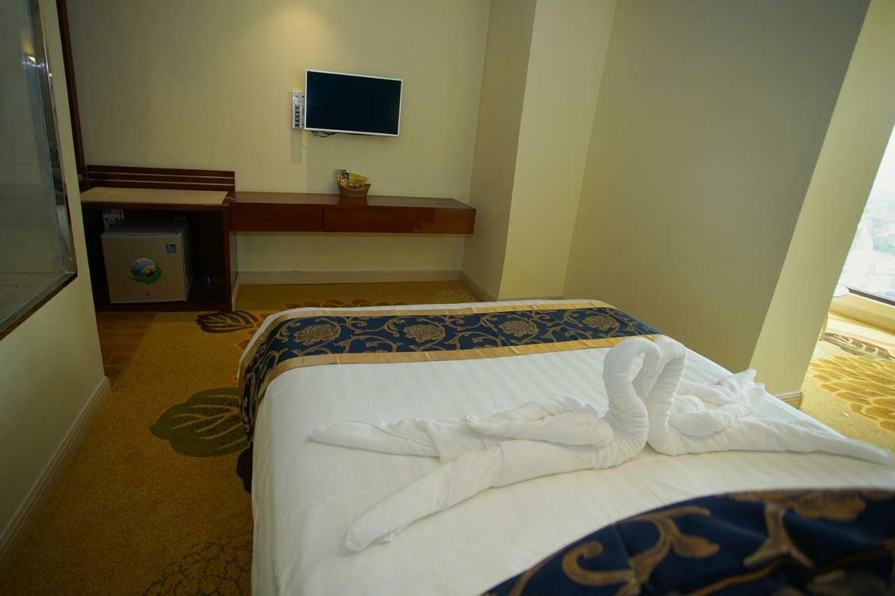 Grand Park Hotel Mandalay Buitenkant foto